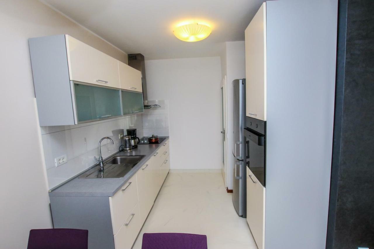 Family Beach Apartments Peroj Zewnętrze zdjęcie