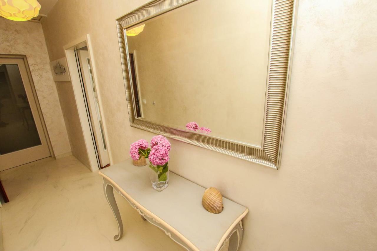 Family Beach Apartments Peroj Zewnętrze zdjęcie